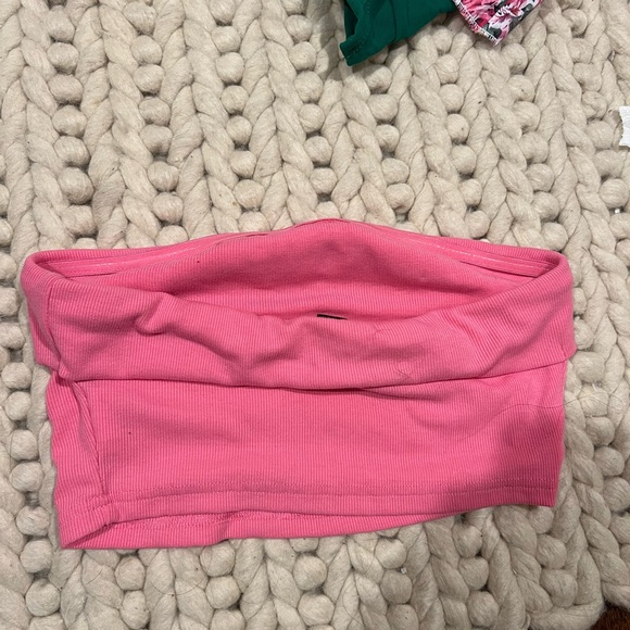 Going Out Tops Bundle - Picture 7 of 7